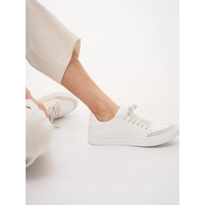 MU THE BRAND - ZAPATILLA PIEL VEGANA